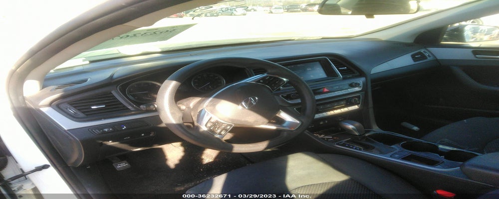 5NPE24AF4JH673498 2018 HYUNDAI SONATA photo no. 5