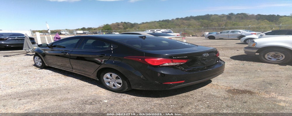 KMHDH4AE3GU626586 2016 HYUNDAI ELANTRA photo no. 3