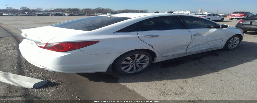 5NPEC4AC5DH552826 2013 HYUNDAI SONATA photo no. 4