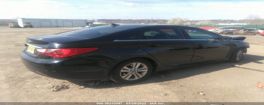 5NPEB4AC1DH751102 2013 HYUNDAI SONATA photo no. 4