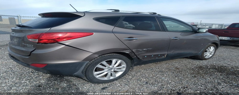 KM8JU3AC9BU223826 2011 HYUNDAI TUCSON photo no. 4