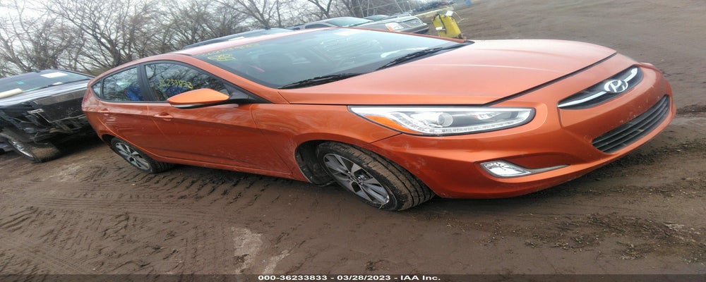 KMHCU5AE8FU203952 2015 HYUNDAI ACCENT photo no. 2
