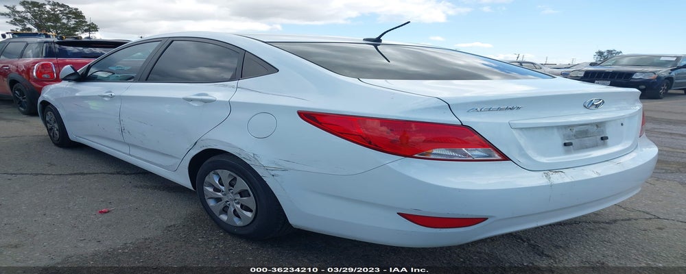 KMHCT4AE8FU884711 2015 HYUNDAI ACCENT photo no. 3
