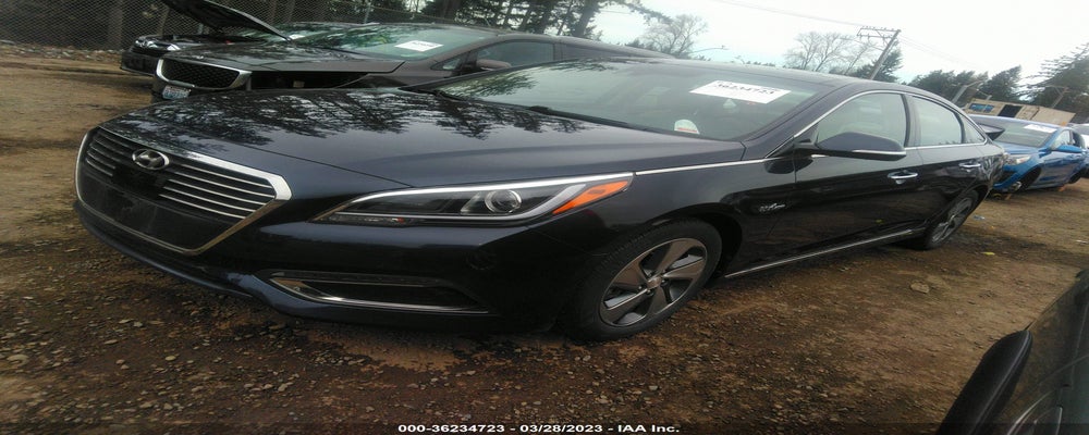 KMHE34L33HA064335 2017 HYUNDAI SONATA HYBRID photo no. 2