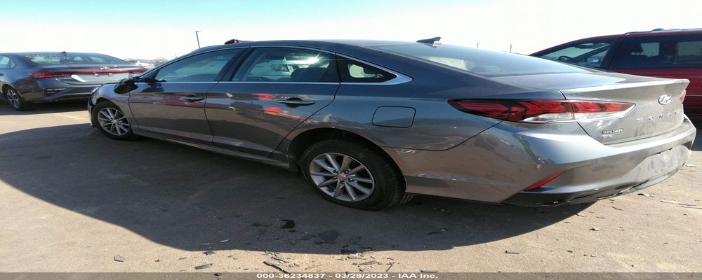 5NPE24AF9JH704275 2018 HYUNDAI SONATA photo no. 3
