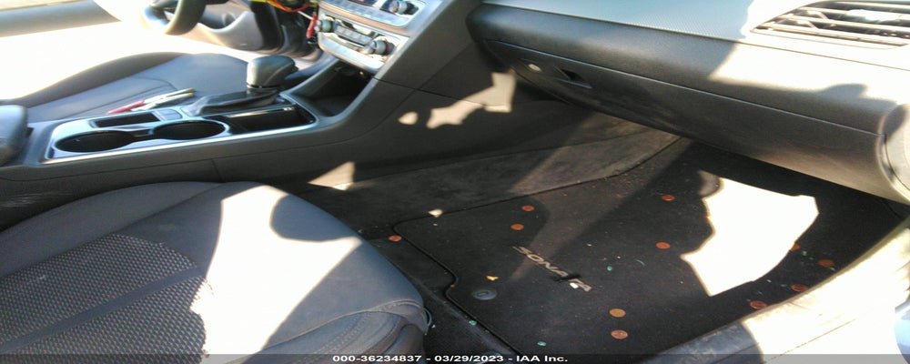 5NPE24AF9JH704275 2018 HYUNDAI SONATA photo no. 5