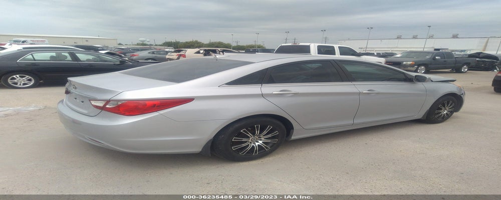 5NPEB4AC7CH321766 2012 HYUNDAI SONATA photo no. 4