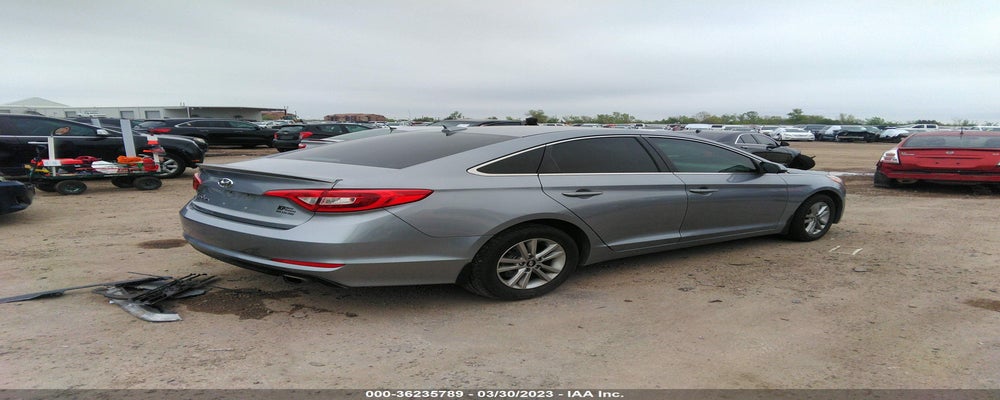 5NPE24AF2FH205017 2015 HYUNDAI SONATA photo no. 4