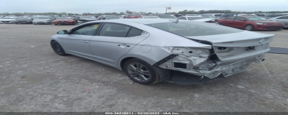 KMHD84LF9HU432913 2017 HYUNDAI ELANTRA photo no. 3