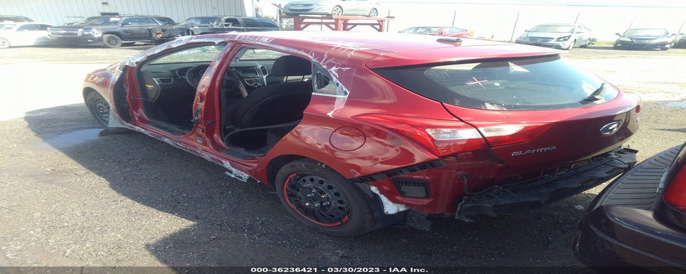 KMHD35LH2GU332270 2016 HYUNDAI ELANTRA GT photo no. 3