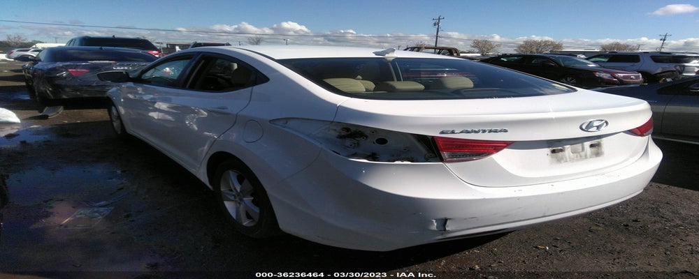 5NPDH4AE5DH332696 2013 HYUNDAI ELANTRA photo no. 3