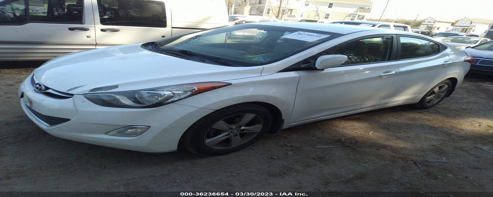 5NPDH4AE1DH349849 2013 HYUNDAI ELANTRA photo no. 2