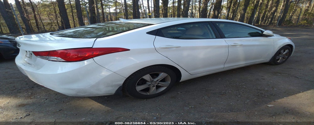 5NPDH4AE1DH349849 2013 HYUNDAI ELANTRA photo no. 4