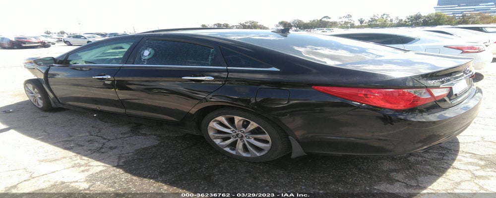 5NPEC4AC1BH128637 2011 HYUNDAI SONATA photo no. 3