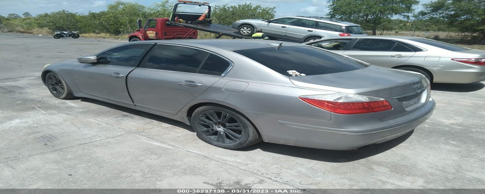 KMHGC4DEXBU132225 2011 HYUNDAI GENESIS photo no. 3