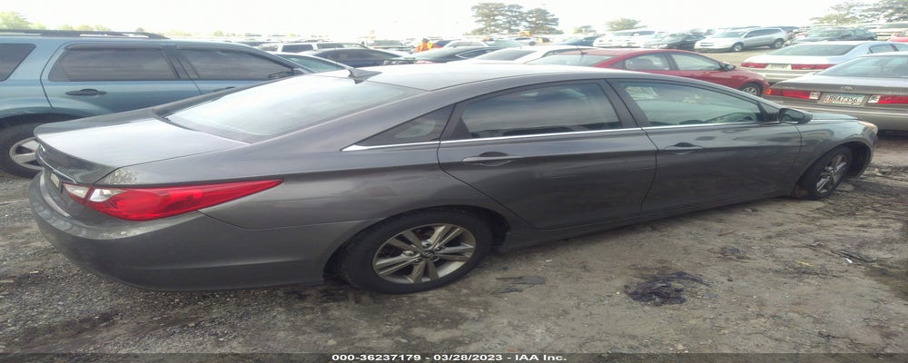 5NPEB4AC3DH514384 2013 HYUNDAI SONATA photo no. 4