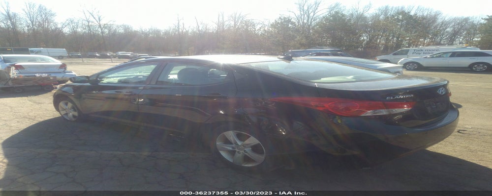 5NPDH4AE5DH155258 2013 HYUNDAI ELANTRA photo no. 3