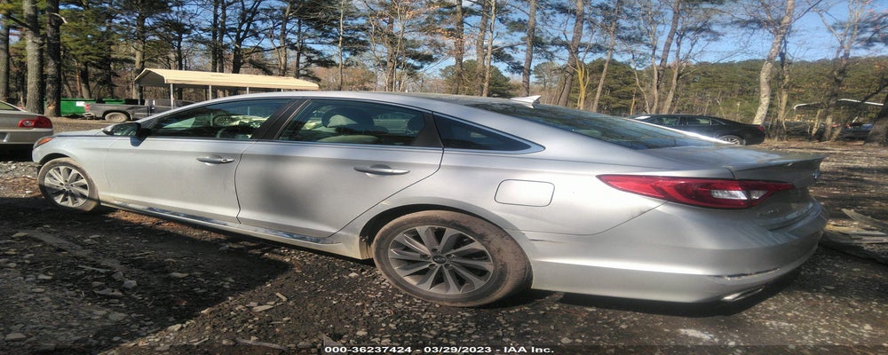 5NPE34AF6FH061193 2015 HYUNDAI SONATA photo no. 3