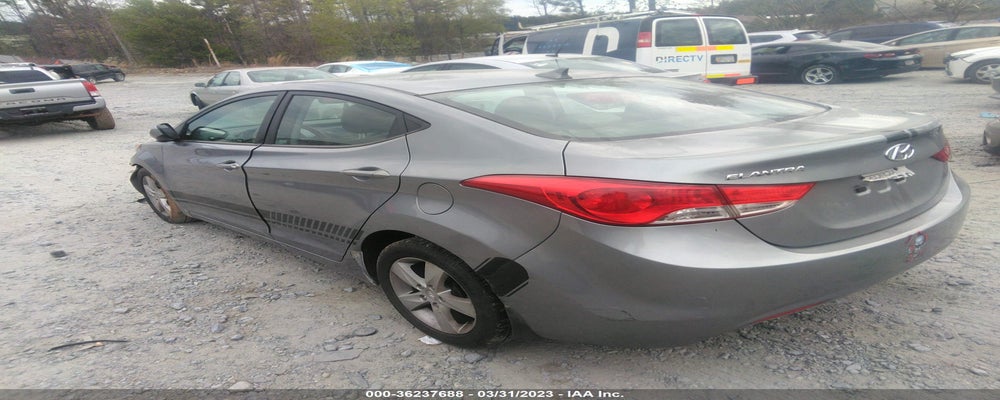 KMHDH4AE4DU684685 2013 HYUNDAI ELANTRA photo no. 3