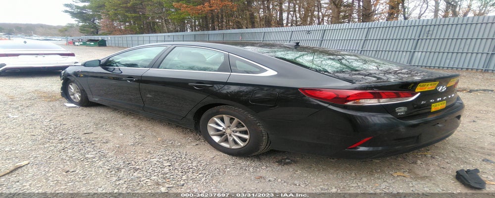 5NPE24AF8JH681670 2018 HYUNDAI SONATA photo no. 3