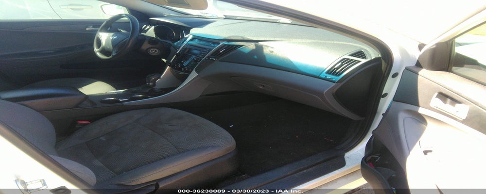 5NPEB4AC2EH820462 2014 HYUNDAI SONATA photo no. 5