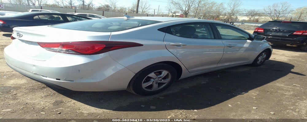 5NPDH4AE2FH602079 2015 HYUNDAI ELANTRA photo no. 4
