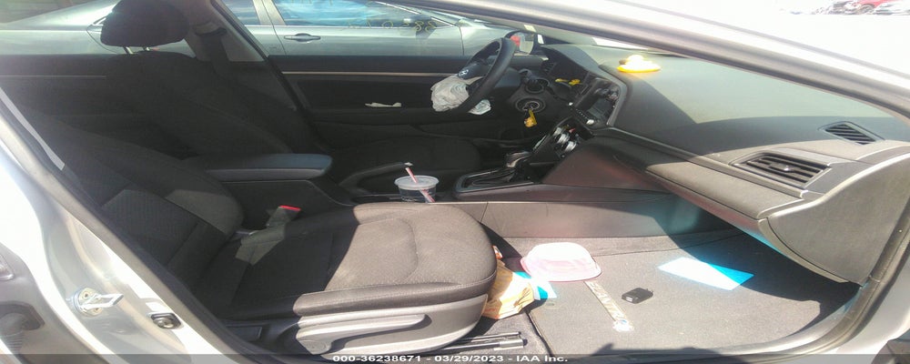 KMHD84LF5KU858153 2019 HYUNDAI ELANTRA photo no. 5
