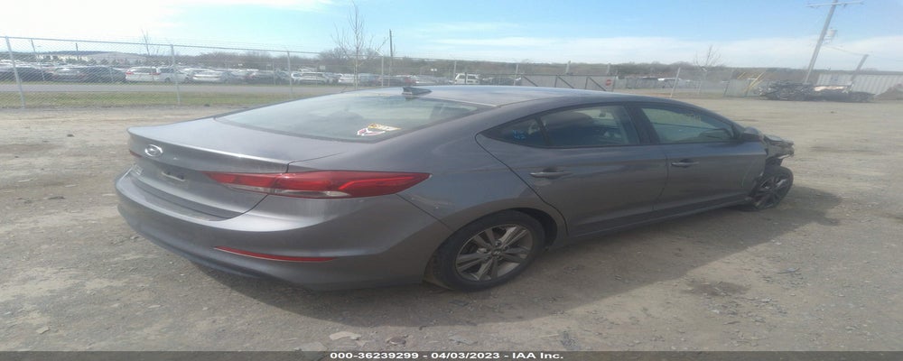5NPD84LF4JH398674 2018 HYUNDAI ELANTRA photo no. 4