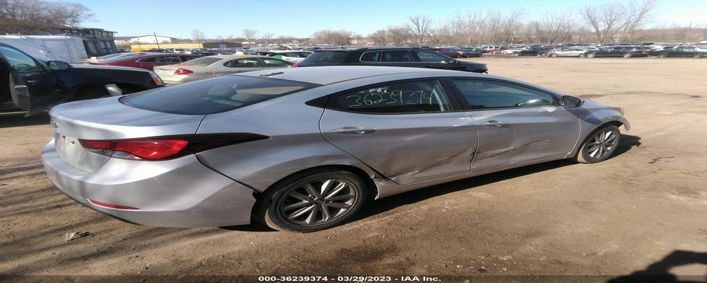 5NPDH4AE3GH720773 2016 HYUNDAI ELANTRA photo no. 4