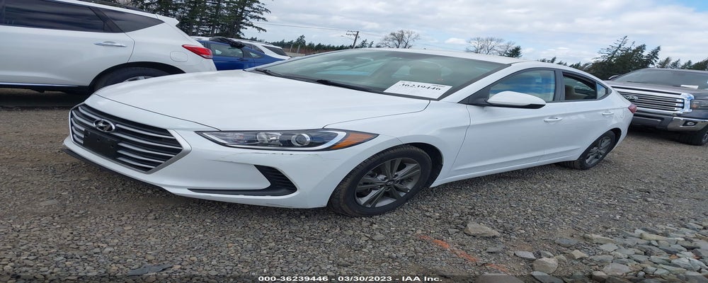 5NPD84LF3JH233330 2018 HYUNDAI ELANTRA photo no. 2