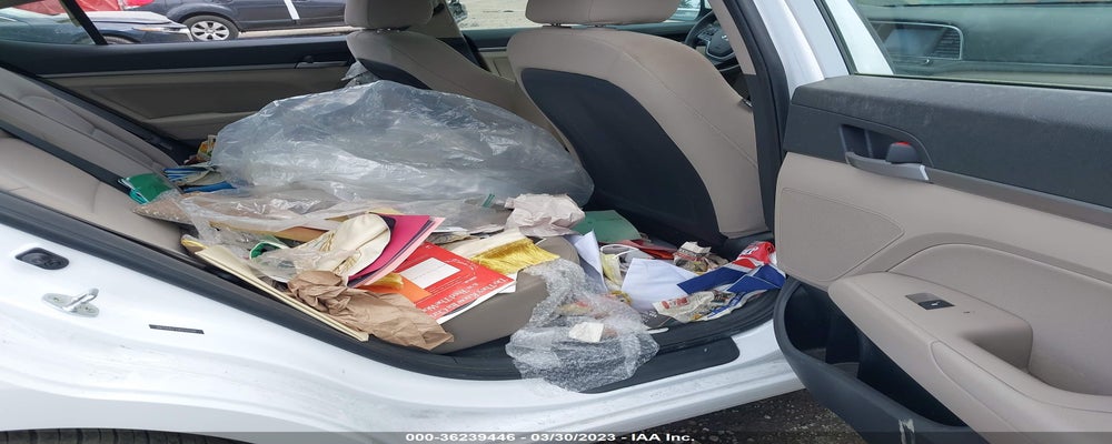 5NPD84LF3JH233330 2018 HYUNDAI ELANTRA photo no. 8