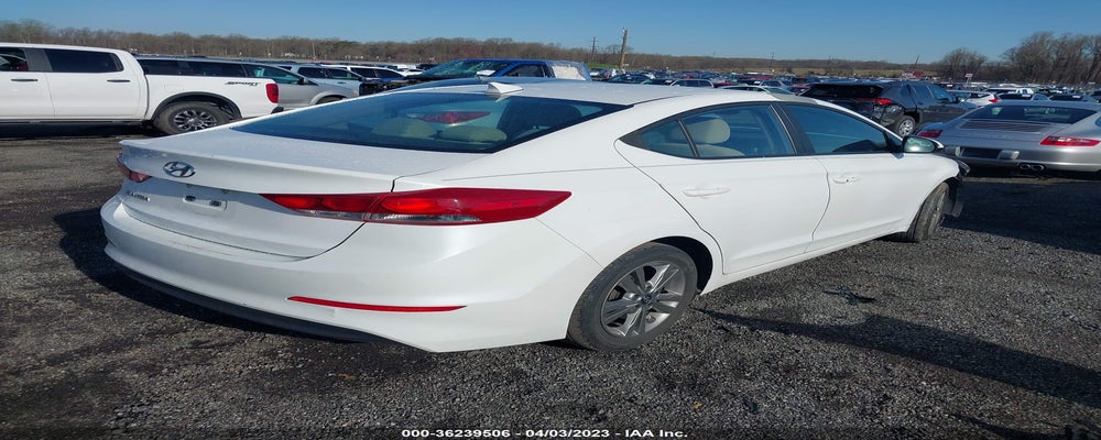 5NPD84LF1HH161067 2017 HYUNDAI ELANTRA photo no. 4