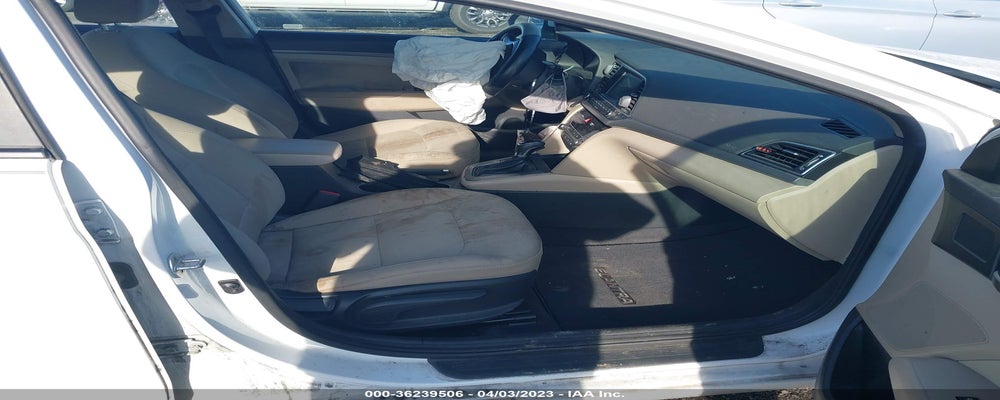 5NPD84LF1HH161067 2017 HYUNDAI ELANTRA photo no. 5