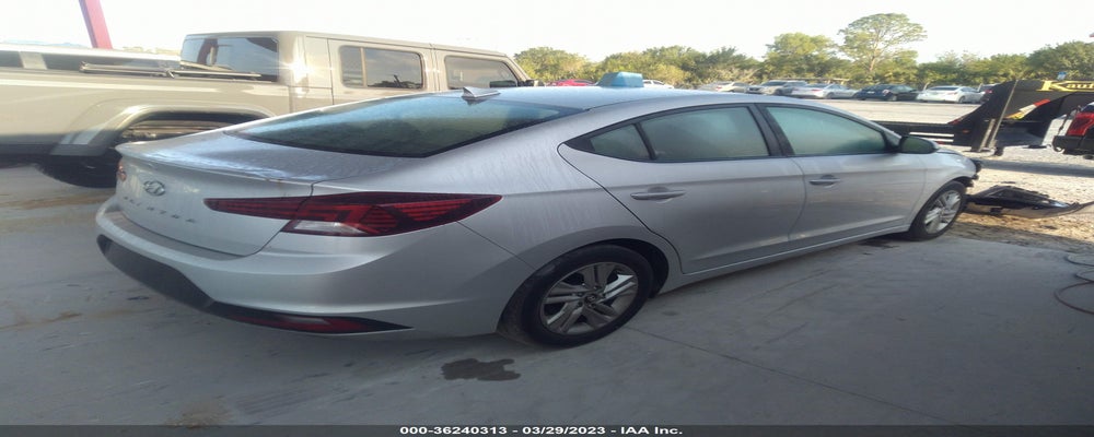 KMHD84LF9KU746360 2019 HYUNDAI ELANTRA photo no. 4