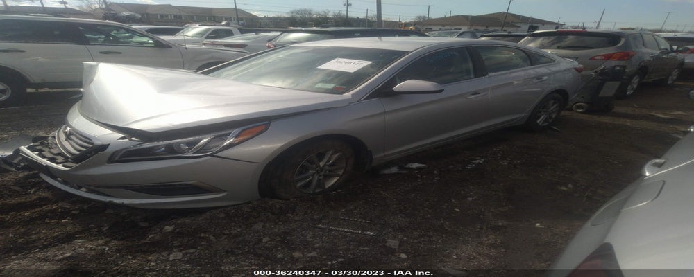5NPE24AF6FH010392 2015 HYUNDAI SONATA photo no. 2