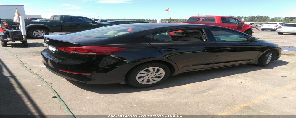 KMHD74LF0JU574110 2018 HYUNDAI ELANTRA photo no. 4