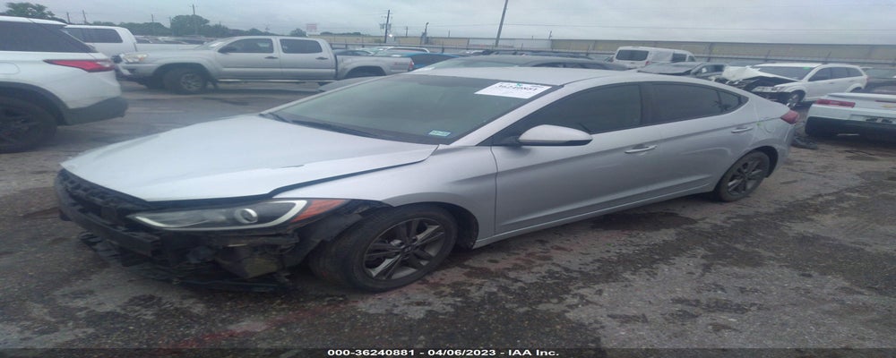 5NPD84LF3JH253836 2018 HYUNDAI ELANTRA photo no. 2