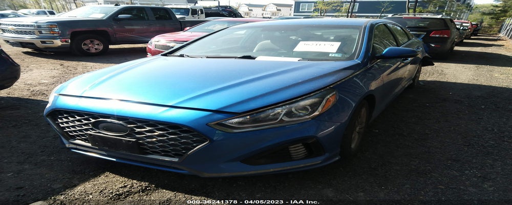 5NPE34AF6JH718647 2018 HYUNDAI SONATA photo no. 2