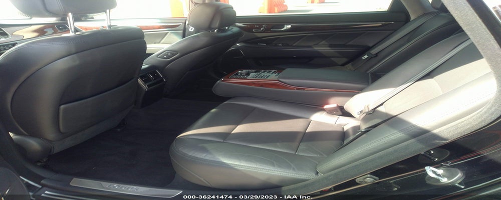 KMHGH4JHXGU106330 2016 HYUNDAI EQUUS photo no. 8