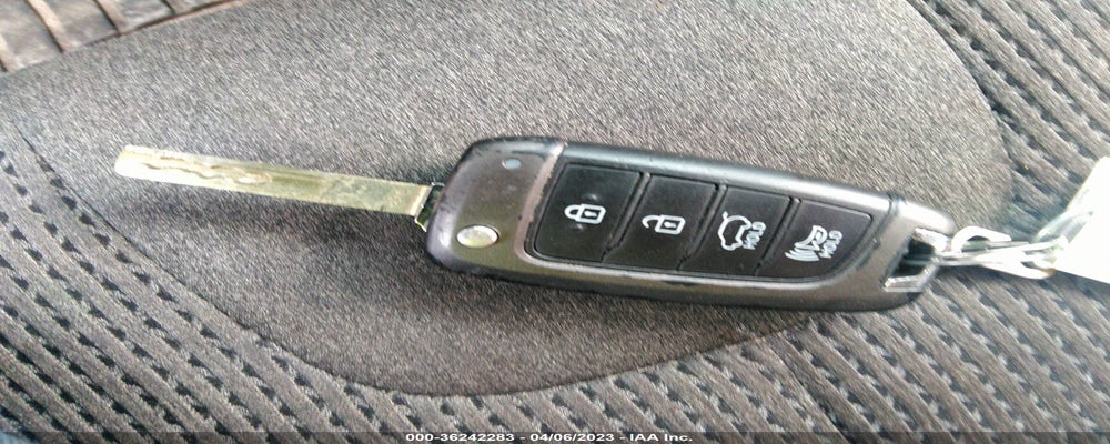 5NMS23AD7KH099294 2019 HYUNDAI SANTA FE photo no. 11