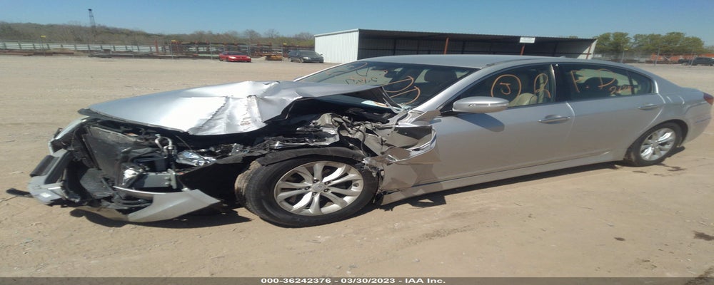 KMHGC4DD2CU176955 2012 HYUNDAI GENESIS photo no. 2