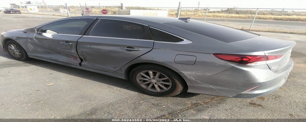 5NPE24AF6JH694501 2018 HYUNDAI SONATA photo no. 3