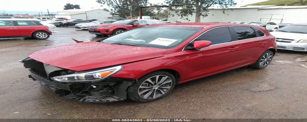 KMHH35LE2JU013272 2018 HYUNDAI ELANTRA GT photo no. 2