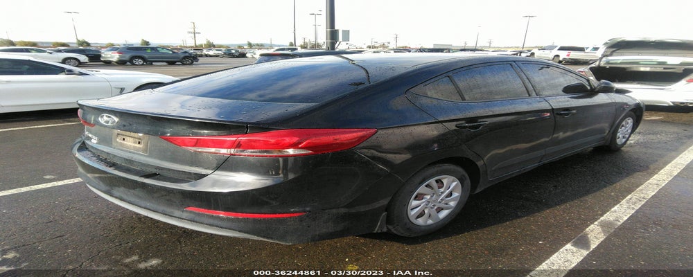 5NPD74LF4JH215955 2018 HYUNDAI ELANTRA photo no. 4