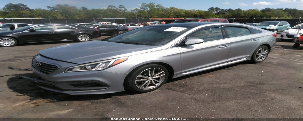 5NPE34AB4FH075851 2015 HYUNDAI SONATA photo no. 2