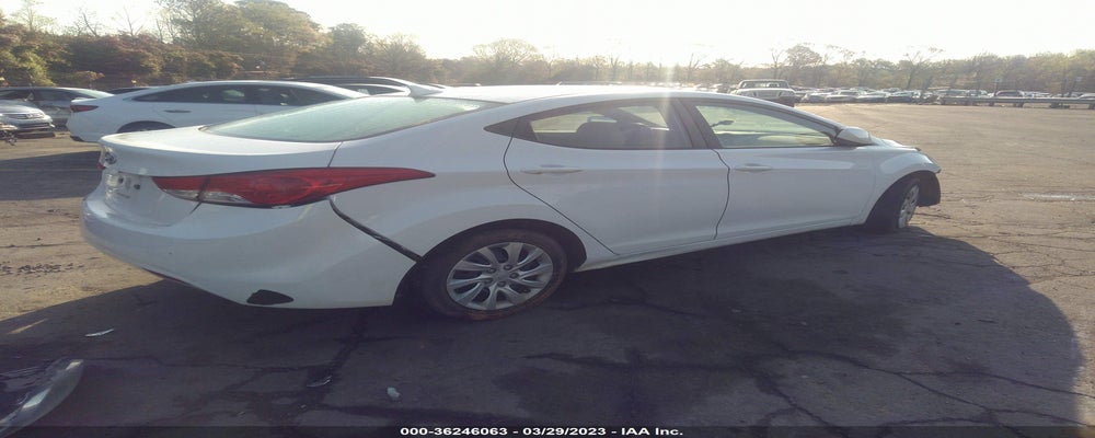 5NPDH4AE0BH032626 2011 HYUNDAI ELANTRA photo no. 4