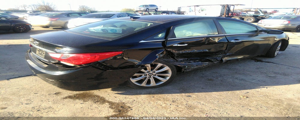 5NPEC4AB3CH458661 2012 HYUNDAI SONATA photo no. 4
