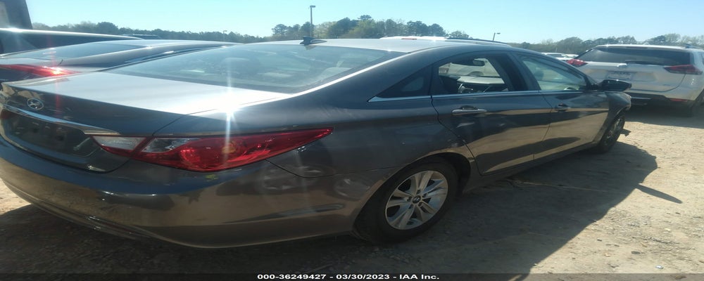 5NPEB4AC0CH370016 2012 HYUNDAI SONATA photo no. 4