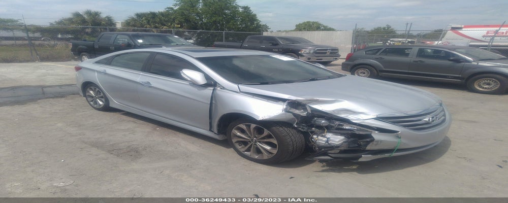 5NPEC4AC8EH886530 2014 HYUNDAI SONATA photo no. 16