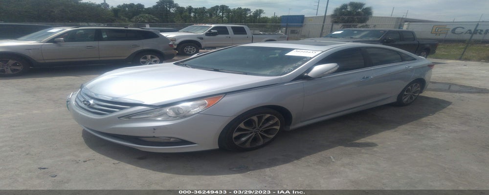 5NPEC4AC8EH886530 2014 HYUNDAI SONATA photo no. 2